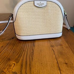 Brand new Kate Spade white and straw crossbody purse